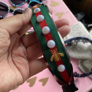 Chic Green and Red Headband with Pearl Details